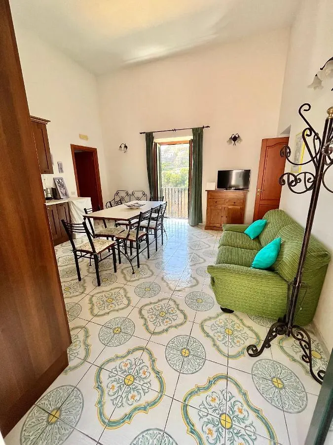 I Tre Angeli Villa Positano 0*,
